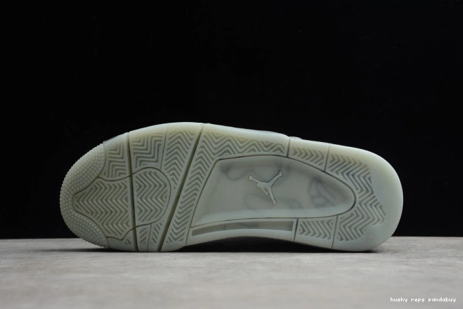 Rep Husky Air x KAWS Jordan Cool 4 Grey 930155-003 0716